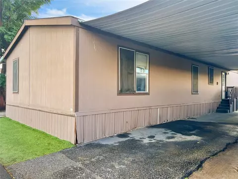 1097 N State St #516, Hemet, CA 92543