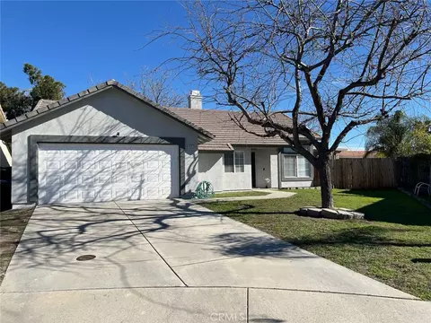 1012 Sycamore Ln, San Jacinto, CA 92582