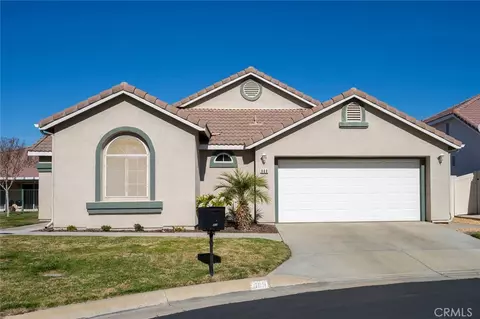 809 Perla Ct, San Jacinto, CA 92583