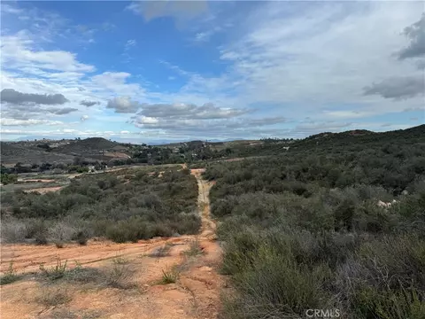 17 Orange, Menifee, CA 92584 photo 7