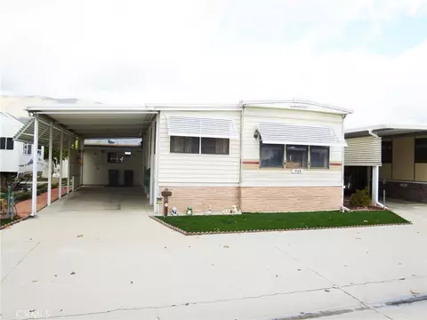 949 Acorn Dr, San Jacinto, CA 92583