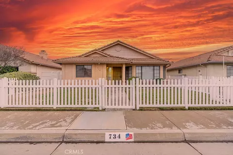734 La Morena Dr, Hemet, CA 92545