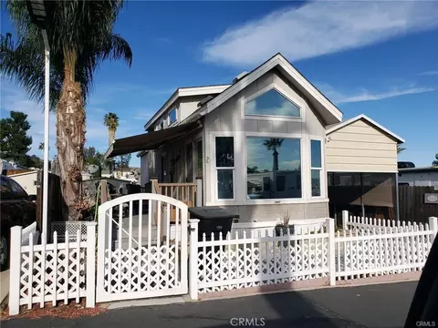15980 Grand Ave #T33, Lake Elsinore, CA 92530
