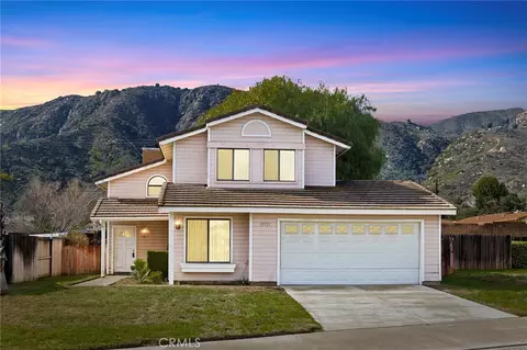 15121 Wavecrest Dr, Lake Elsinore, CA 92530