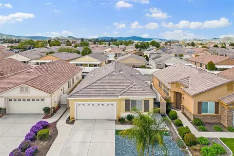 30307 Moon Star Cir, Menifee, CA 92584