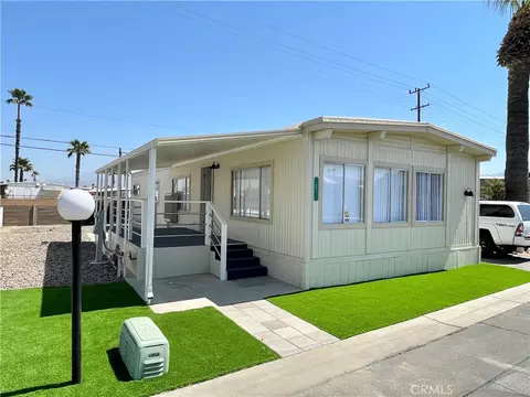 260 N Lyon Ave #31, Hemet, CA 92543