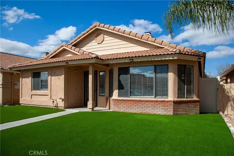 2750 La Paz Ave, Hemet, CA 92545