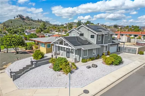 1401 W Heald Ave, Lake Elsinore, CA 92530