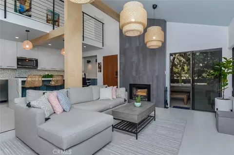 13708 Ruette Le Parc #E, Del Mar, CA 92014