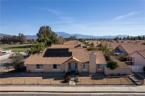2697 W Fruitvale Ave, Hemet, CA 92545