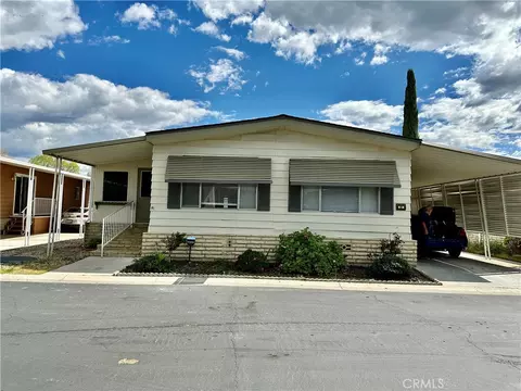 2230 Lake Park Dr #81, San Jacinto, CA 92583