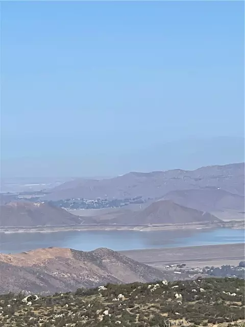 34139 Tanager Way, Hemet, CA 92544
