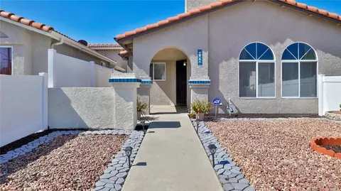 960 De Anza Dr, San Jacinto, CA 92582