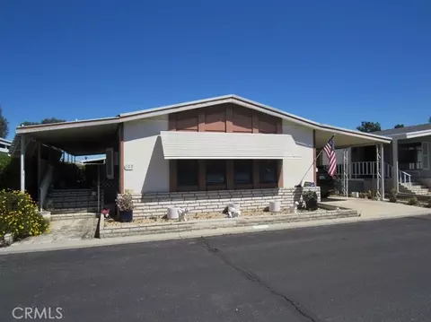 1300 W Menlo #105, Hemet, CA 92543