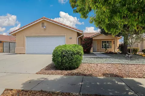 1266 Yucca Ln, Hemet, CA 92545