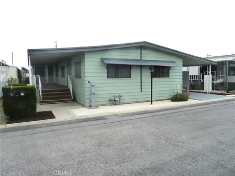 1895 W Devonshire Ave #15, Hemet, CA 92545