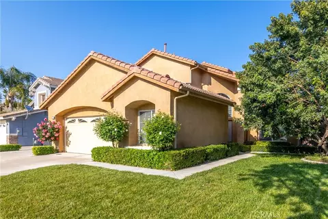 654 Wagonwheel Dr, Hemet, CA 92544