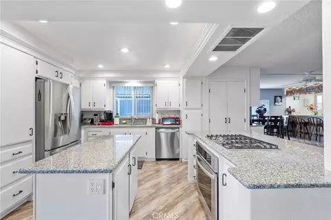 601 N Kirby St #440, Hemet, CA 92545