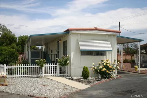 332 N Lyon Ave #29, Hemet, CA 92543