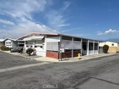 1895 W Devonshire Ave #75, Hemet, CA 92545