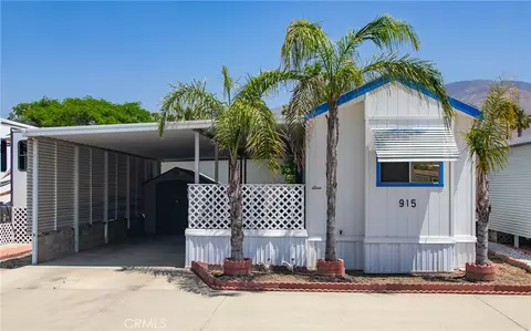 915 Deerwood Dr, San Jacinto, CA 92583