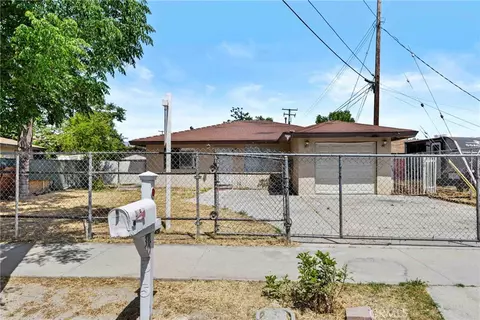 315 S Mistletoe Ave, San Jacinto, CA 92583