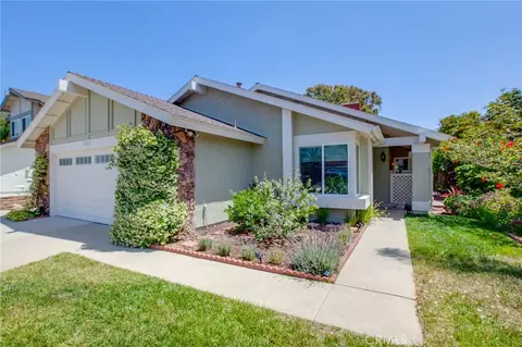 451 Compass Rd, Oceanside, CA 92054