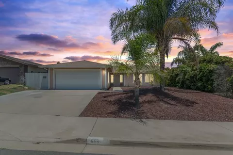 655 Highlands Rd, Lake Elsinore, CA 92530