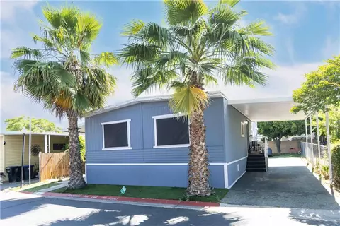 1097 N State St #79, Hemet, CA 92543