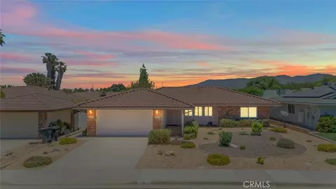 632 W Central Ave, Hemet, CA 92543