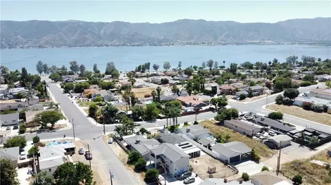 1403 W Sumner Ave, Lake Elsinore, CA 92530