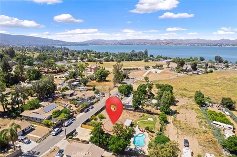 33208 Maiden Ln, Lake Elsinore, CA 92530