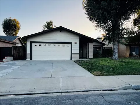 159 N Pennsylvania St, Lake Elsinore, CA 92530