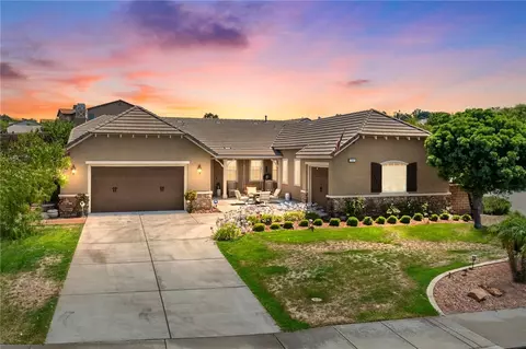 13015 Ridge Route Rd, Riverside, CA 92503