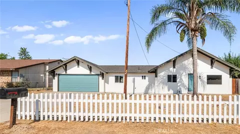 26585 Columbia St, Hemet, CA 92545