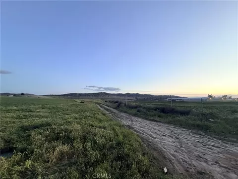 0 Brown Ave, Nuevolakeview, CA 92567