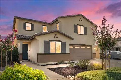 922 Avenida Del Rio, San Jacinto, CA 92582