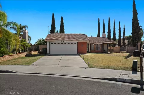 3043 Weatherby Dr, Riverside, CA 92503