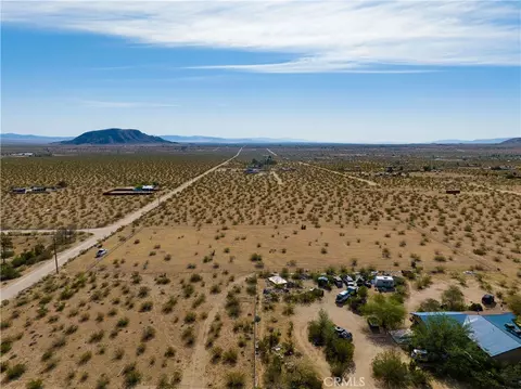 56785 Encantado Rd, Landers, CA 92285 photo 14