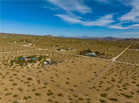 56785 Encantado Rd, Landers, CA 92285 photo 15