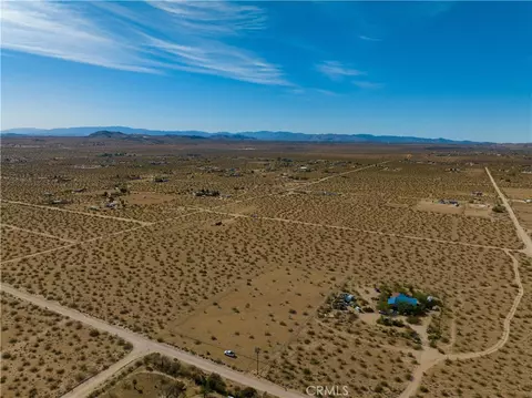 56785 Encantado Rd, Landers, CA 92285 photo 7