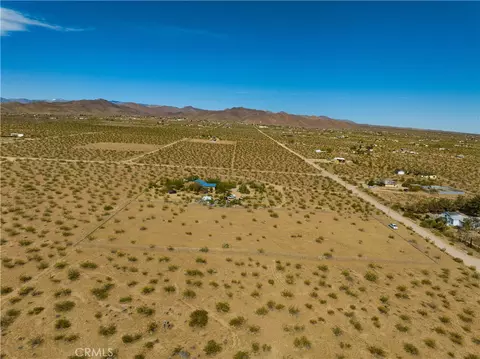 56785 Encantado Rd, Landers, CA 92285 photo 16