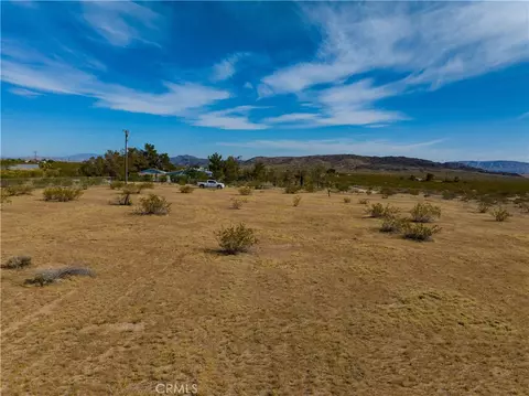 56785 Encantado Rd, Landers, CA 92285 photo 11