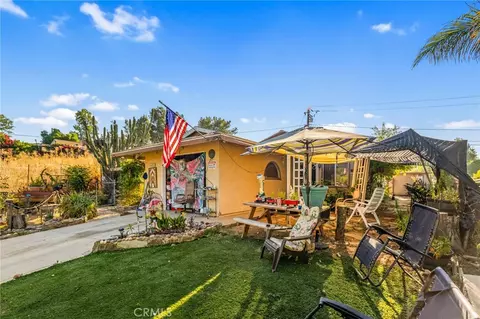 422 Adobe St, Lake Elsinore, CA 92530