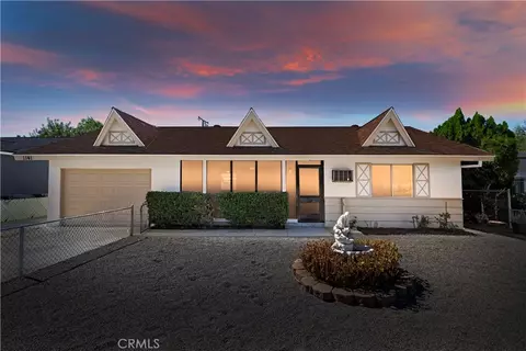 1141 E Whittier Ave, Hemet, CA 92543