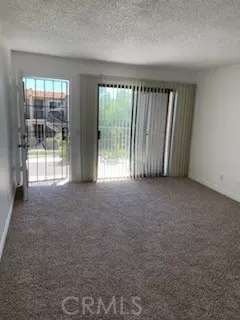 2467 W Acacia Ave, Hemet, CA 92545