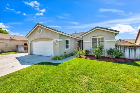 268 Starboard Ct, San Jacinto, CA 92583