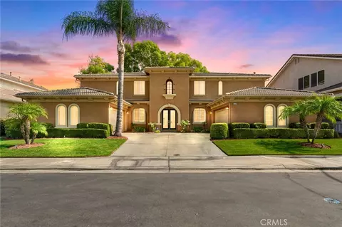 11328 Pondhurst Way, Riverside, CA 92505