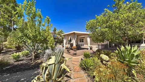 10700 Meadow Glen Way E, Escondido, CA 92026 photo 30