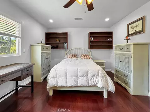 10700 Meadow Glen Way E, Escondido, CA 92026 photo 19
